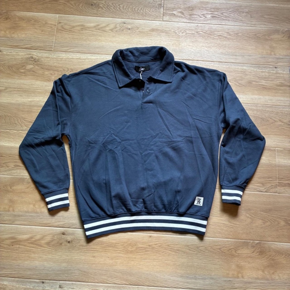 2000s CLSC Life Streetwear Navy Metallic Button-Up Sweater Jacket Men’s M